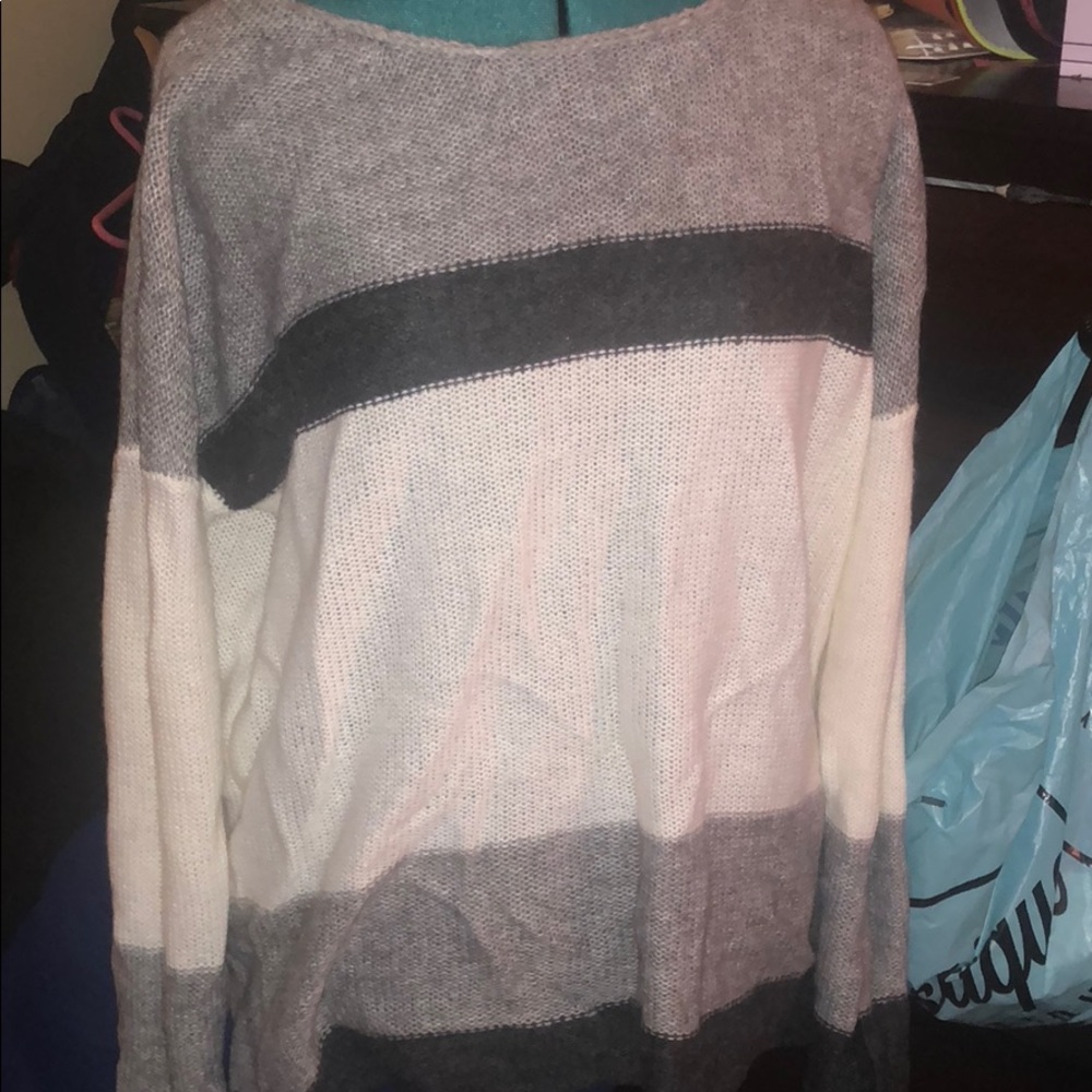 Thin spring sweater white grey black